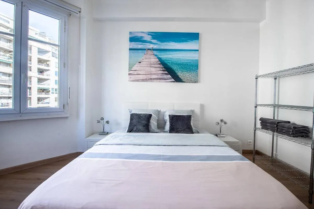 Modern Sea View Apartment On Promenade Des Anglais Nice France